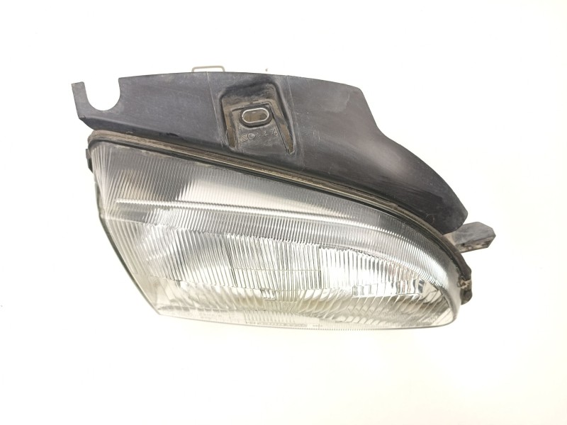 Recambio de faro derecho para seat arosa (6h1) 1.7 sdi referencia OEM IAM 6H1941016C  6H1941001C