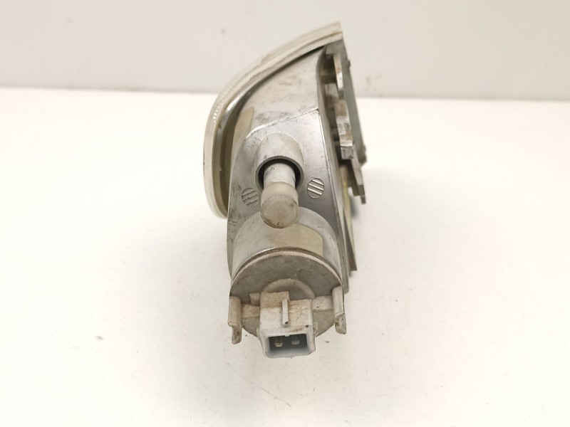 Recambio de piloto delantero izquierdo para citroën saxo 1.5 d referencia OEM IAM 630359  