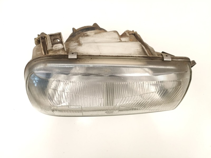 Recambio de faro derecho para volkswagen vento 1.9 td (d) aaz referencia OEM IAM 1H5941018H  