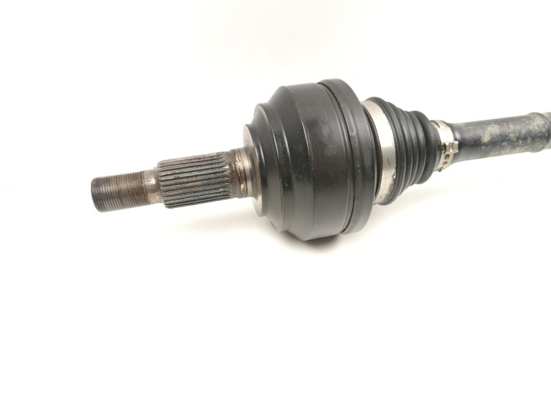 Recambio de transmision trasera derecha para volkswagen touareg (7la, 7l6, 7l7) 5.0 v10 tdi referencia OEM IAM 7L0501201A  