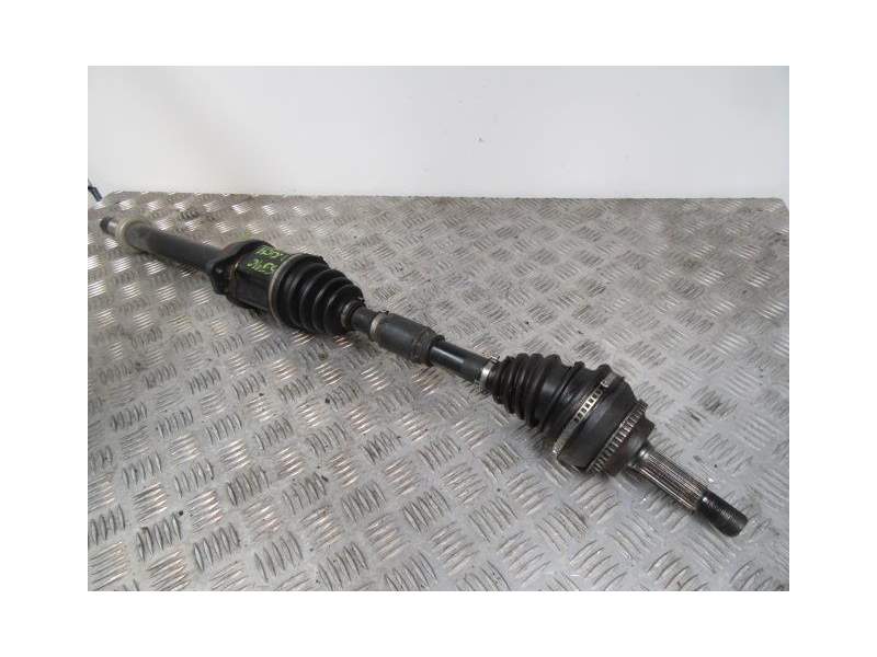 Recambio de transmision delantera derecha para toyota avensis 2.0 g referencia OEM IAM   