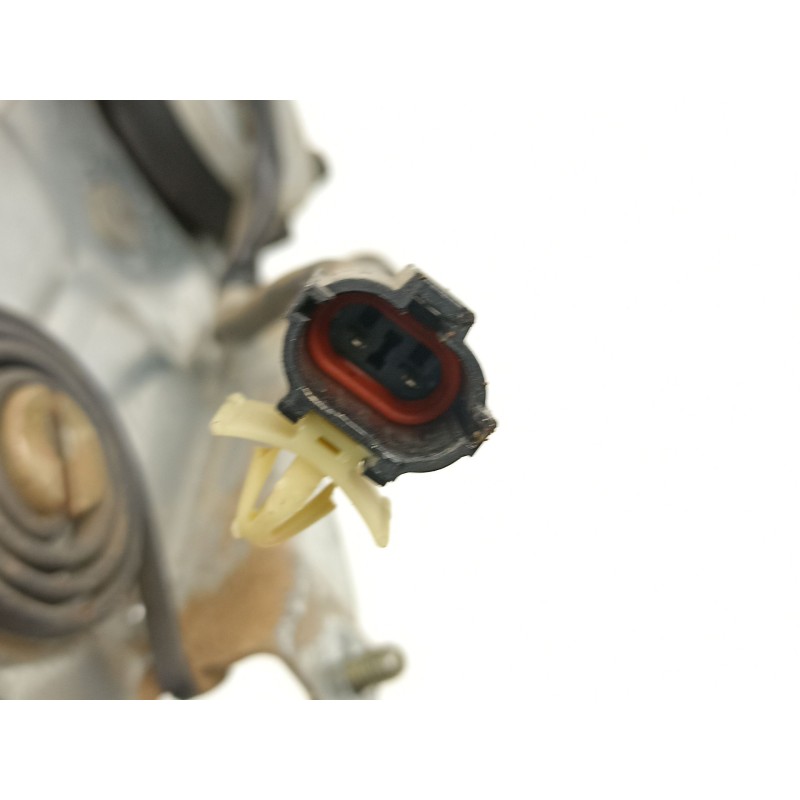 Recambio de elevalunas trasero izquierdo para kia sorento i (jc) 2.5 crdi referencia OEM IAM 834013E001 XH602PA 