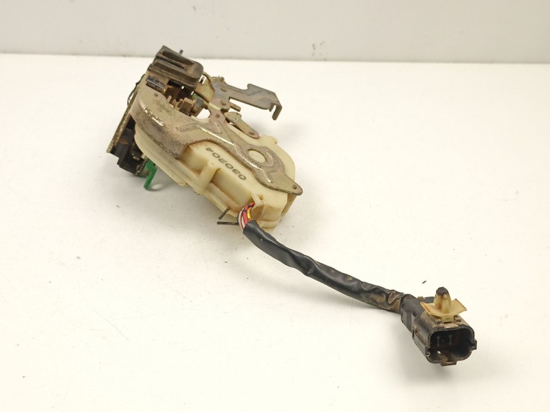 Recambio de cerradura puerta delantera izquierda para kia sorento i (jc) 2.5 crdi referencia OEM IAM 813103E010  