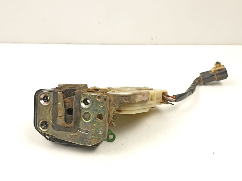 Recambio de cerradura puerta delantera izquierda para kia sorento i (jc) 2.5 crdi referencia OEM IAM 813103E010  