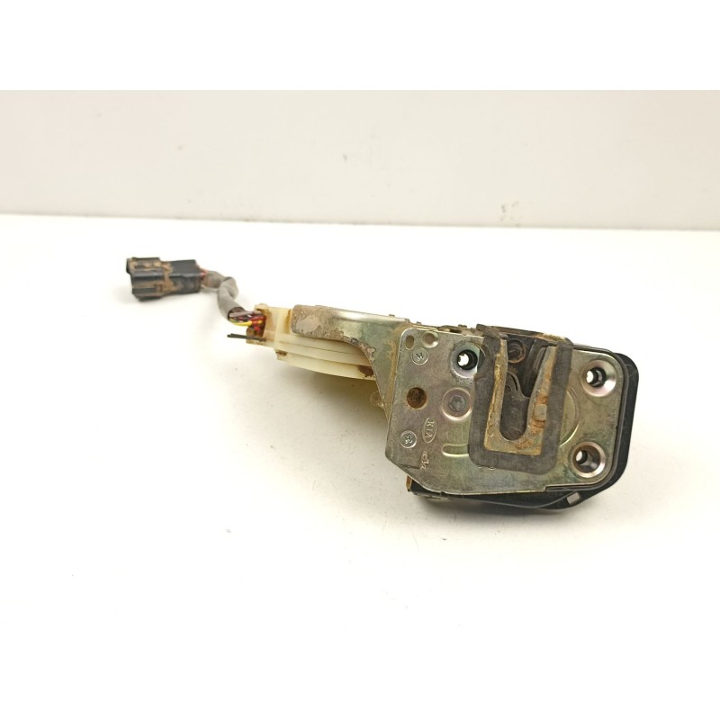 Recambio de cerradura puerta delantera derecha para kia sorento i (jc) 2.5 crdi referencia OEM IAM 813203E010  