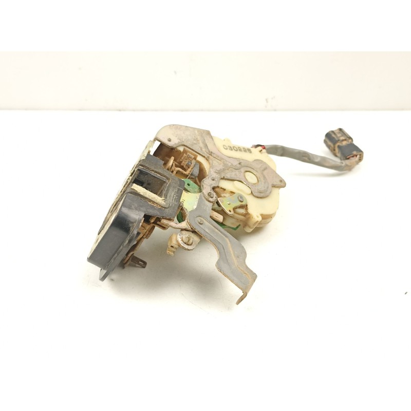 Recambio de cerradura puerta delantera derecha para kia sorento i (jc) 2.5 crdi referencia OEM IAM 813203E010  