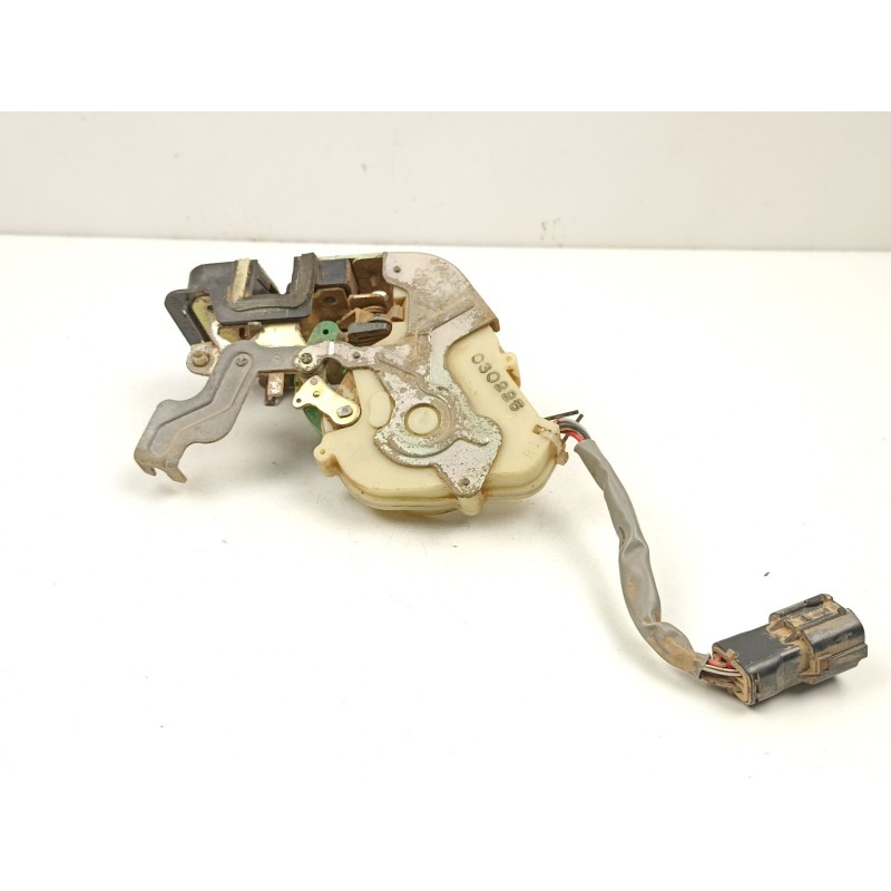 Recambio de cerradura puerta delantera derecha para kia sorento i (jc) 2.5 crdi referencia OEM IAM 813203E010  