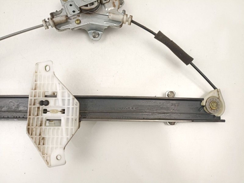 Recambio de elevalunas delantero izquierdo para hyundai accent ii sedán (lc) 1.5 crdi referencia OEM IAM 8240325010  