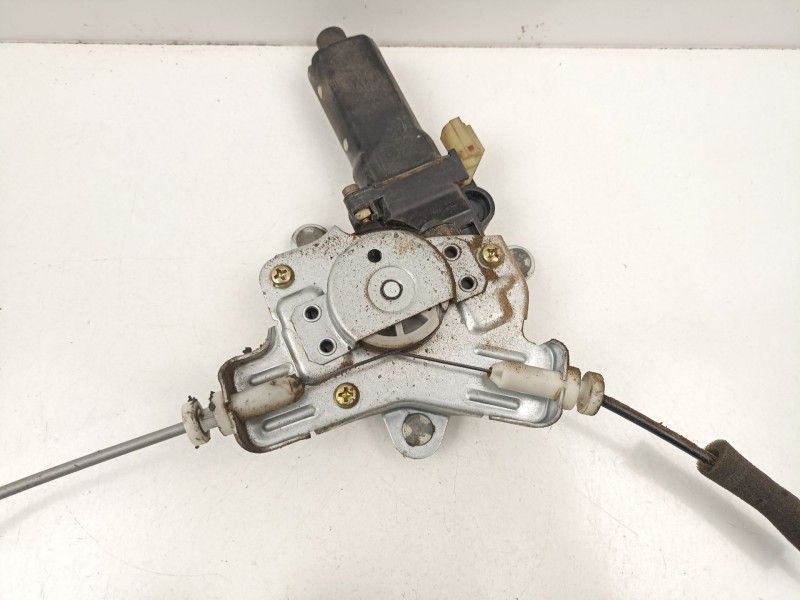 Recambio de elevalunas delantero izquierdo para hyundai accent ii sedán (lc) 1.5 crdi referencia OEM IAM 8240325010  