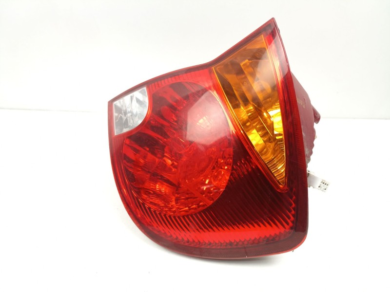 Recambio de piloto trasero derecho para hyundai accent ii sedán (lc) 1.5 crdi referencia OEM IAM 9240225710  