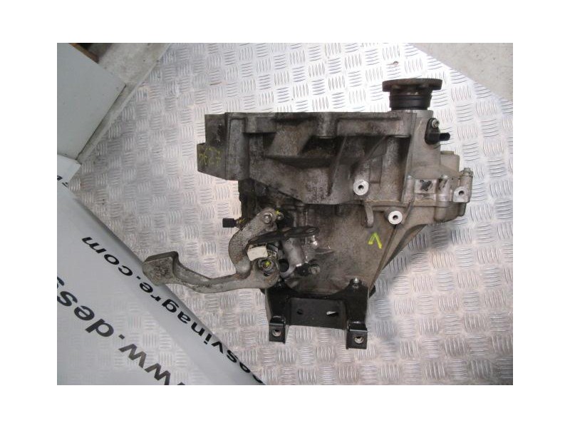 Recambio de cambio 5v (gasolina) : volkswagen polo : 1.2 g (63,90cv) [2002] para volkswagen polo 1.2 g referencia OEM IAM FQE  