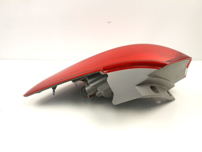 Recambio de piloto trasero derecho para hyundai ix20 (jc) 1.4 crdi referencia OEM IAM 924021K000  