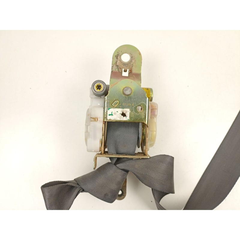 Recambio de cinturon seguridad delantero derecho para kia sorento i (jc) 2.5 crdi referencia OEM IAM 888603E210GW  