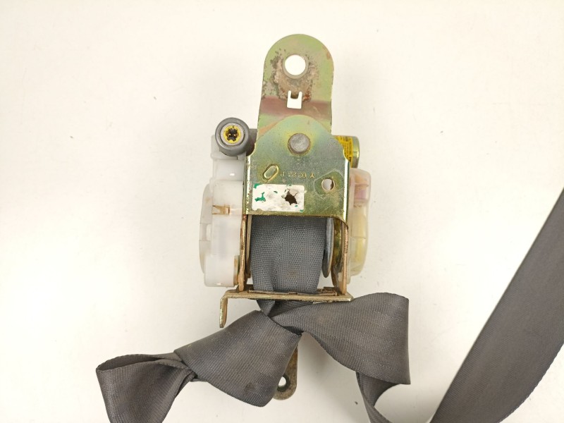 Recambio de cinturon seguridad delantero derecho para kia sorento i (jc) 2.5 crdi referencia OEM IAM 888603E210GW  