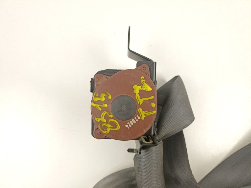 Recambio de cinturon seguridad trasero izquierdo para kia sorento i (jc) 2.5 crdi referencia OEM IAM 898103E200GW  