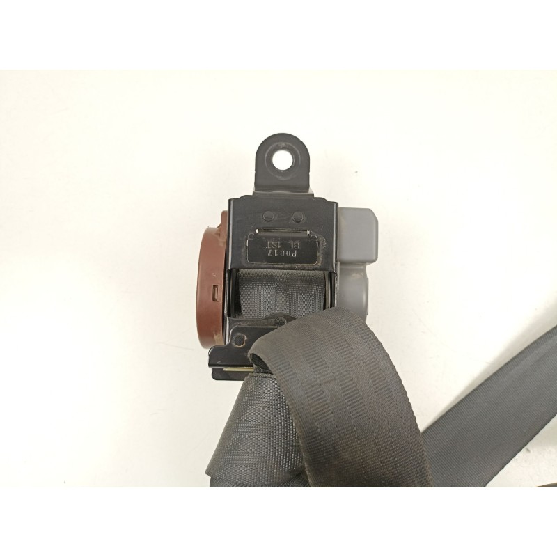Recambio de cinturon seguridad trasero izquierdo para kia sorento i (jc) 2.5 crdi referencia OEM IAM 898103E200GW  