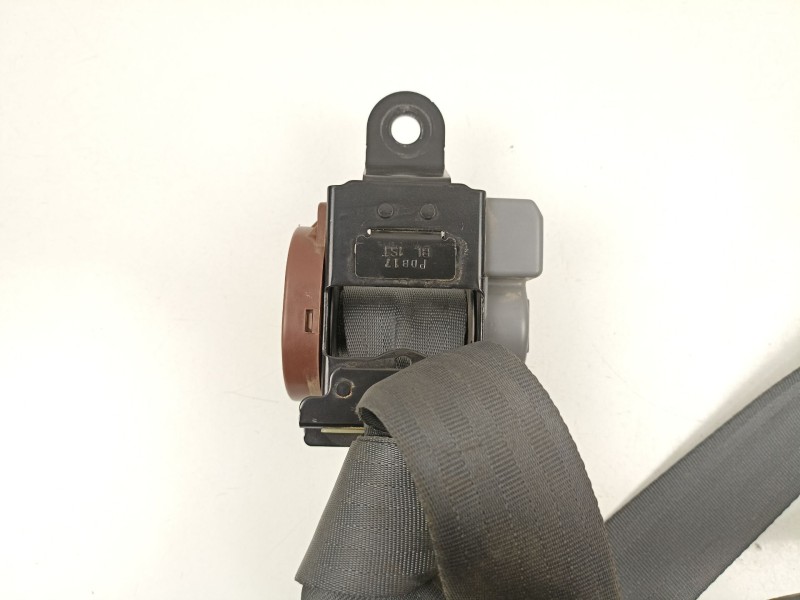 Recambio de cinturon seguridad trasero izquierdo para kia sorento i (jc) 2.5 crdi referencia OEM IAM 898103E200GW  
