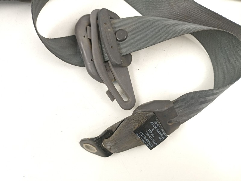 Recambio de cinturon seguridad trasero izquierdo para kia sorento i (jc) 2.5 crdi referencia OEM IAM 898103E200GW  