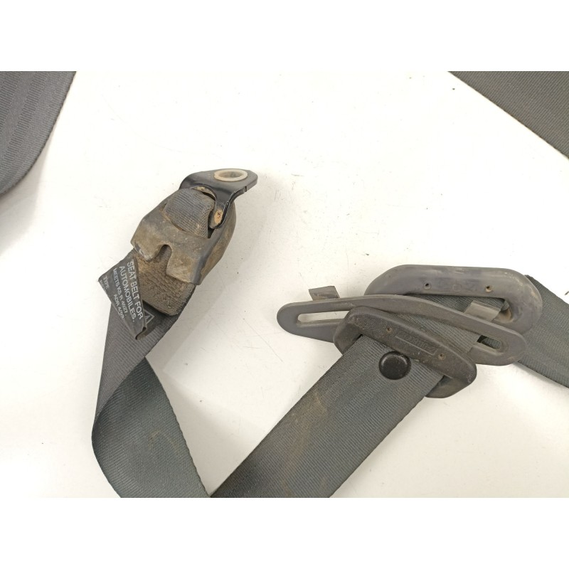 Recambio de cinturon seguridad trasero derecho para kia sorento i (jc) 2.5 crdi referencia OEM IAM 898203E200GW  