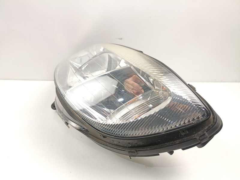 Recambio de faro izquierdo para opel zafira a monospace (t98) 2.0 dti 16v (f75) referencia OEM IAM 9118791  