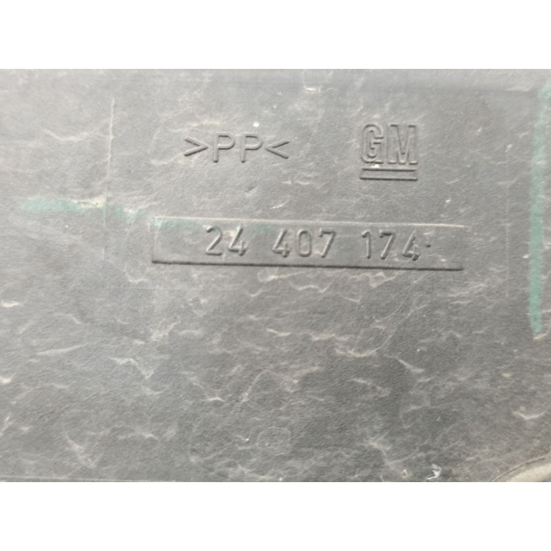 Recambio de antiniebla izquierdo para opel zafira a monospace (t98) 2.0 dti 16v (f75) referencia OEM IAM 24407174  