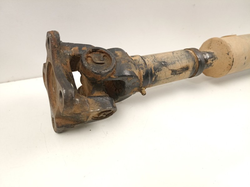 Recambio de transmision central trasera para ssangyong musso (fj) 2.9 td referencia OEM IAM 3320005151X  