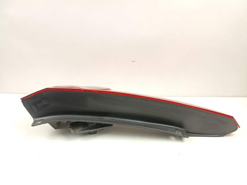 Recambio de piloto trasero izquierdo para ford fiesta 1.4 td referencia OEM IAM 6S6113405A  