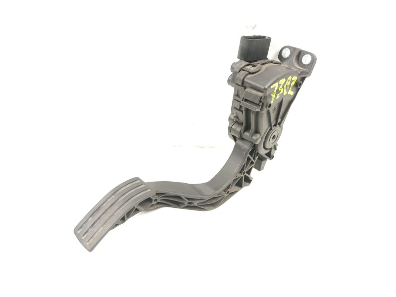 Recambio de potenciometro aceleracion para ford fiesta 1.4 td referencia OEM IAM 2S619F836AA 6PV00856700 