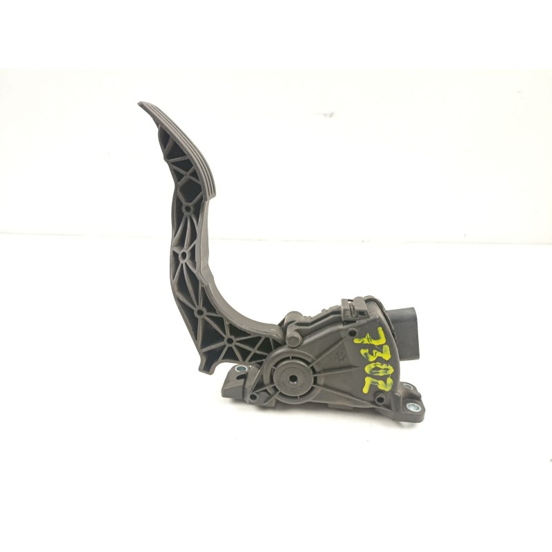 Recambio de potenciometro aceleracion para ford fiesta 1.4 td referencia OEM IAM 2S619F836AA 6PV00856700 