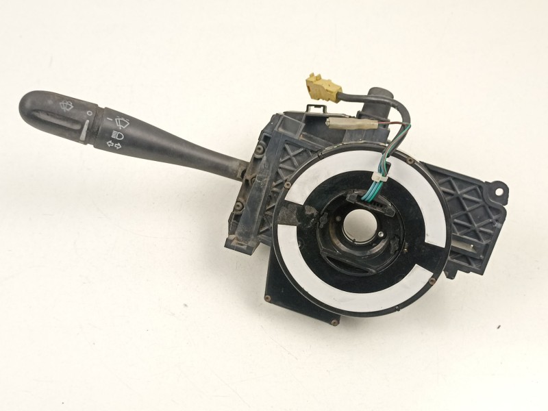 Recambio de mando luces y limpias para chrysler voyager 2.5 d referencia OEM IAM 4685267  