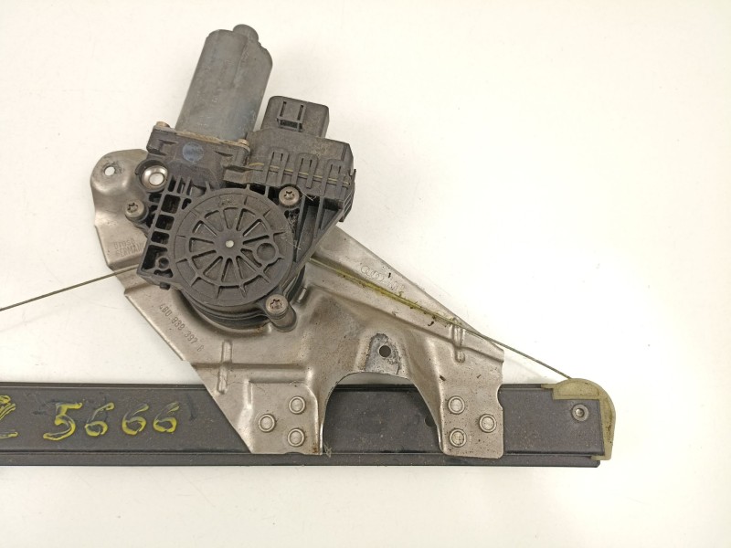 Recambio de elevalunas trasero izquierdo para audi a6 2.5 tdi 5p automatico referencia OEM IAM 4B0839397B  