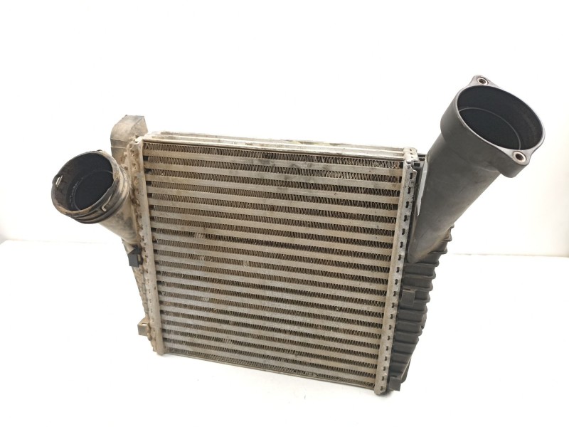 Recambio de radiador intercooler para volkswagen touareg (7la, 7l6, 7l7) 5.0 v10 tdi referencia OEM IAM 7L6145804A  