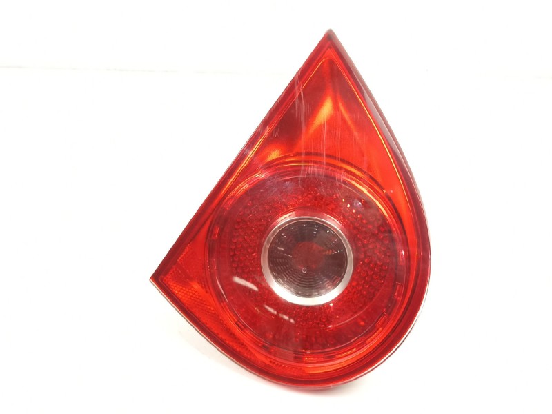 Recambio de piloto porton izquierdo para volkswagen golf v 1.9 tdi bxe - 1k - 5v referencia OEM IAM 1K6945093G 89031705 