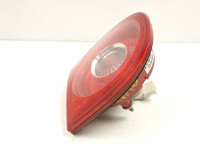 Recambio de piloto porton izquierdo para volkswagen golf v 1.9 tdi bxe - 1k - 5v referencia OEM IAM 1K6945093G 89031705 