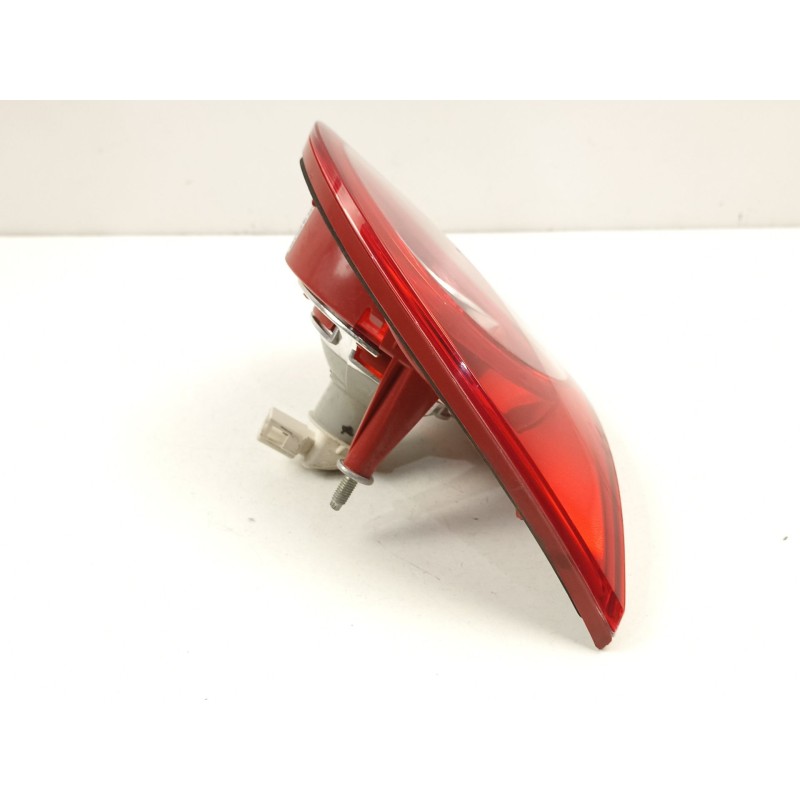 Recambio de piloto porton izquierdo para volkswagen golf v 1.9 tdi bxe - 1k - 5v referencia OEM IAM 1K6945093G 89031705 