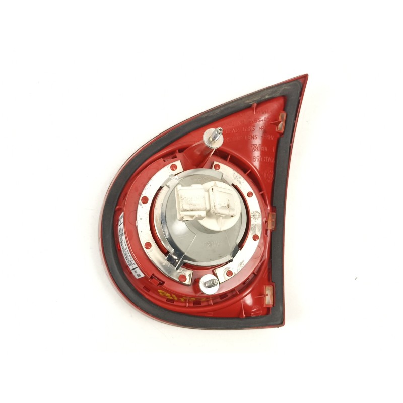 Recambio de piloto porton izquierdo para volkswagen golf v 1.9 tdi bxe - 1k - 5v referencia OEM IAM 1K6945093G 89031705 