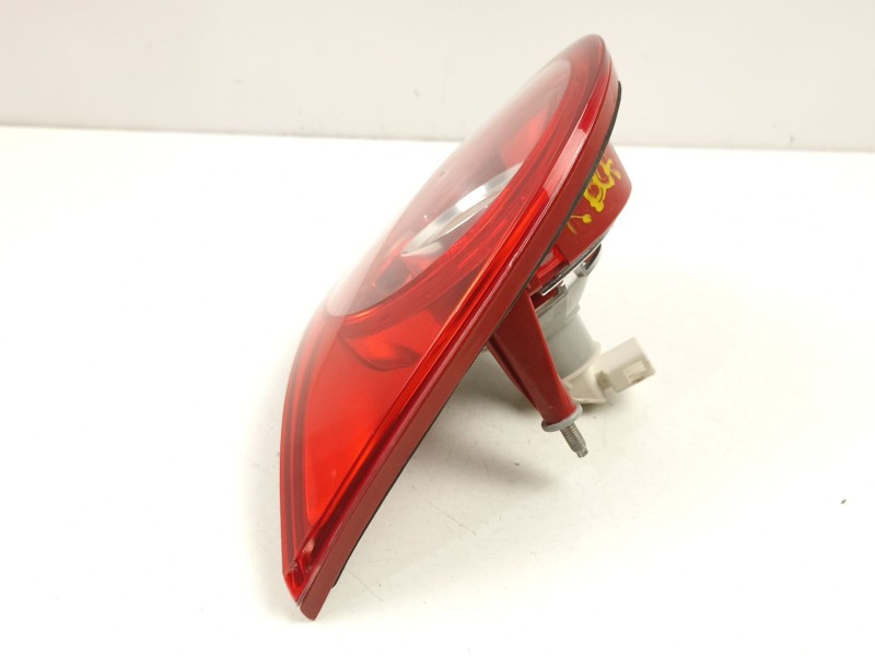 Recambio de piloto porton derecho para volkswagen golf v 1.9 tdi bxe - 1k - 5v referencia OEM IAM 1K6945094G 89031778 