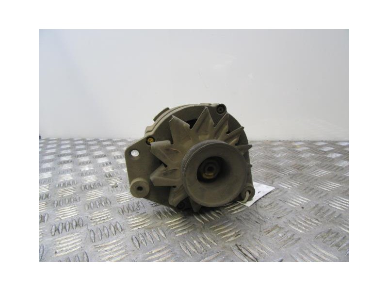 Recambio de alternador : audi 80 : 1.8-g-dz (110,16cv) [1988] para audi  80 1.8-g-dz    referencia OEM IAM 0-120-469-727-BOSCH  