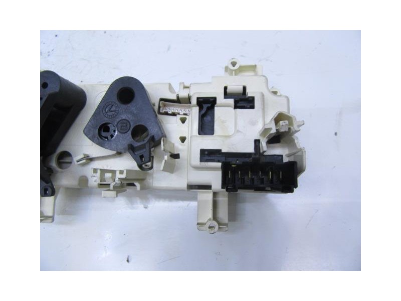 Recambio de mandos calefaccion : citroen xsara : 2.0 hdi (89,73cv) [2004] para citroen xsara 2.0 hdi referencia OEM IAM   