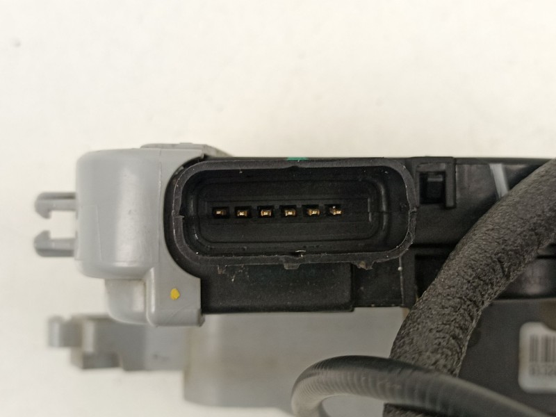 Recambio de cerradura puerta delantera derecha para hyundai ix20 (jc) 1.4 crdi referencia OEM IAM 813201K020  