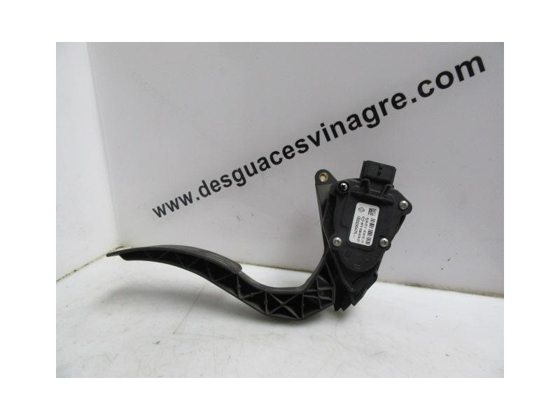Recambio de potenciómetro aceleración : renault clio : 1.5 dci 5p [2013] para renault clio 1.5 dci referencia OEM IAM 180029347R