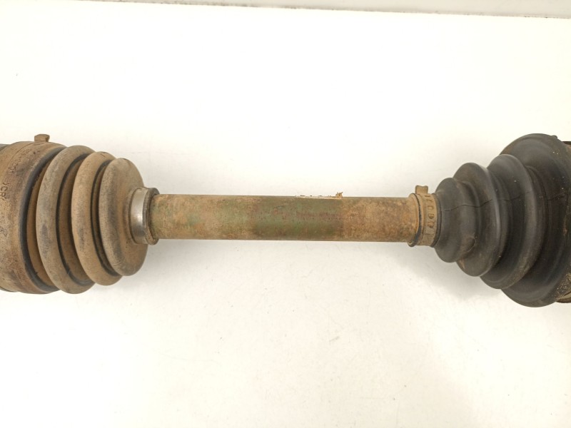 Recambio de transmision delantera derecha para kia sorento i (jc) 2.5 crdi referencia OEM IAM 495003E110  