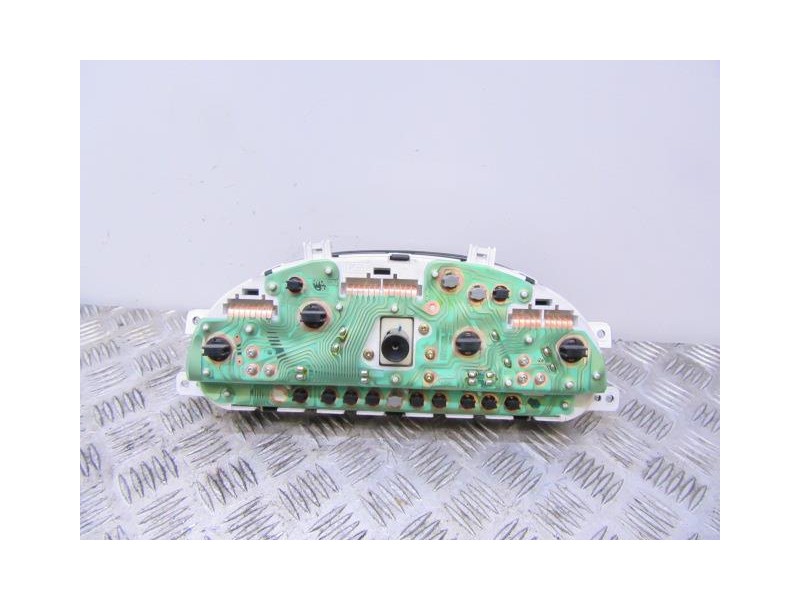 Recambio de cuadro instrumentos : hyundai accent : 1.3 g (84,30cv) [1999] para hyundai accent 1.3 g referencia OEM IAM 19981103 