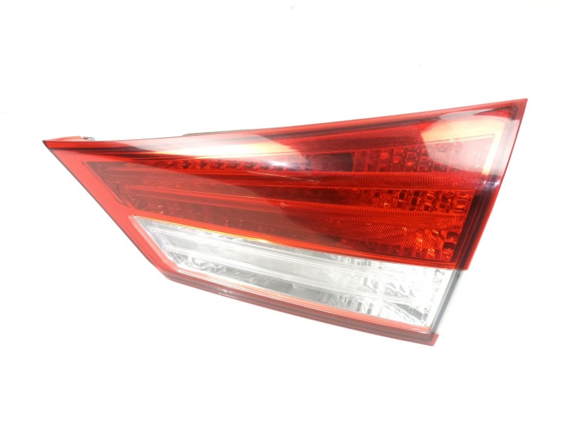 Recambio de piloto porton derecho para hyundai ix20 (jc) 1.4 crdi referencia OEM IAM 924041K000  