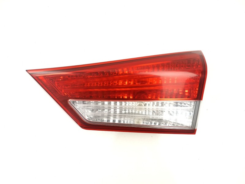 Recambio de piloto porton derecho para hyundai ix20 (jc) 1.4 crdi referencia OEM IAM 924041K000  