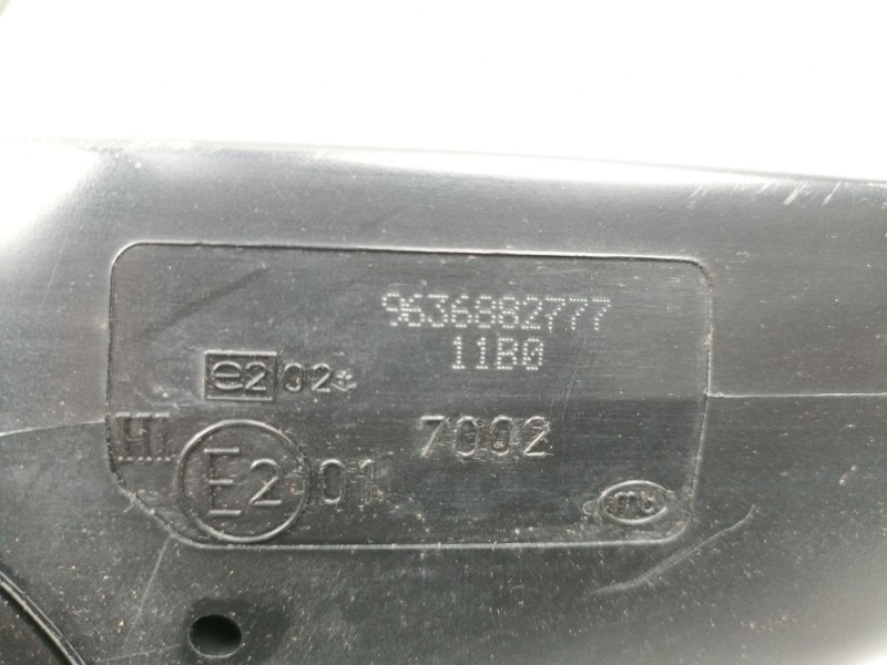 Recambio de retrovisor derecho para citroën xsara coupé (n0) 1.9 td referencia OEM IAM 9636882777  