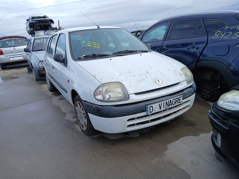 renault clio ii (bb_, cb_) del año 2000