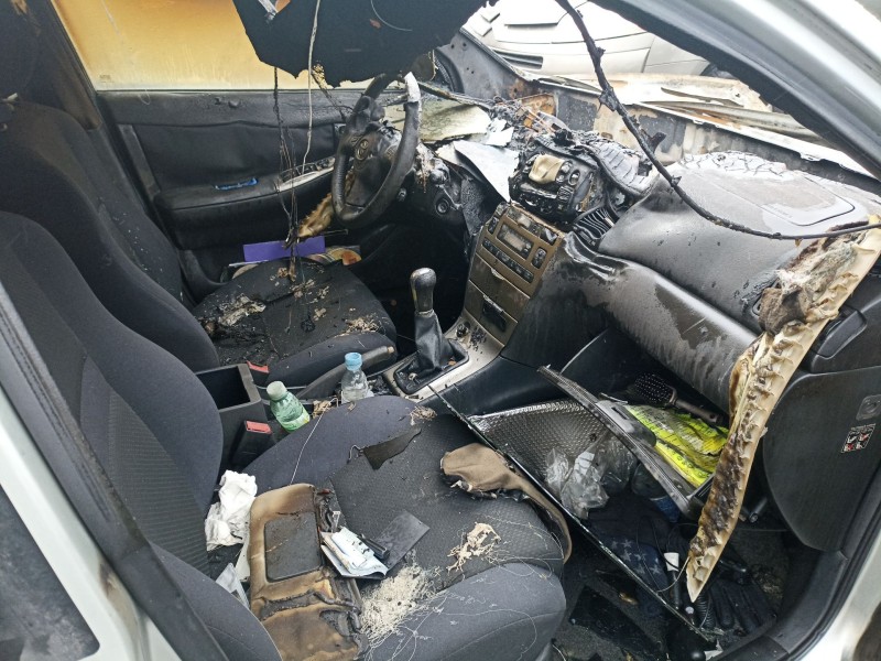 toyota corolla (_e12_) del año 2006