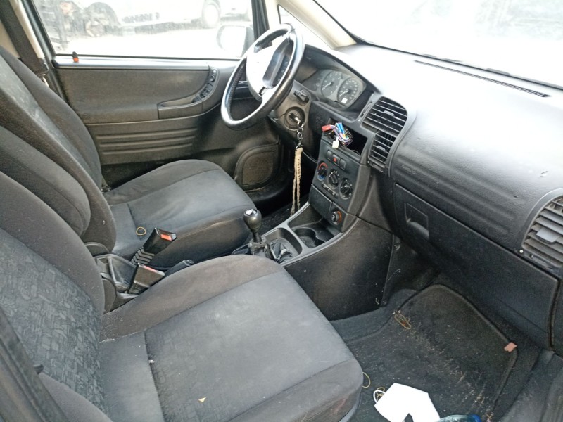 opel zafira a monospace (t98) del año 2002