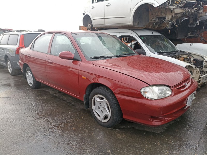 kia sephia del año 2001